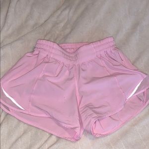 LULULEMON hotty hot shorts!!